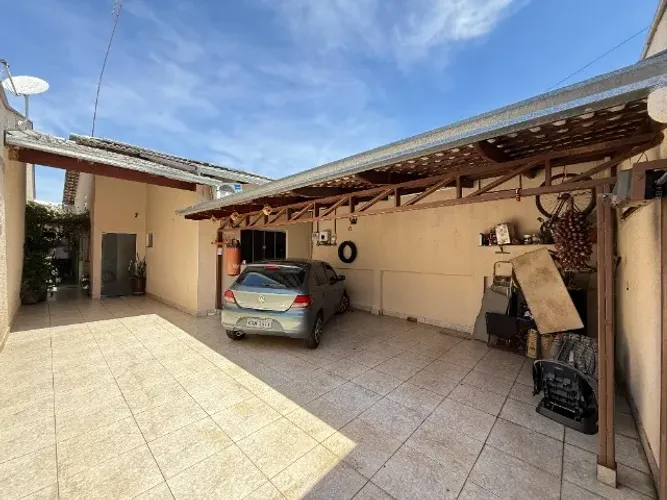 Casa à Venda na Vila Mariana - 3 Quartos com Suíte | Completa em Armários | Energia Solar