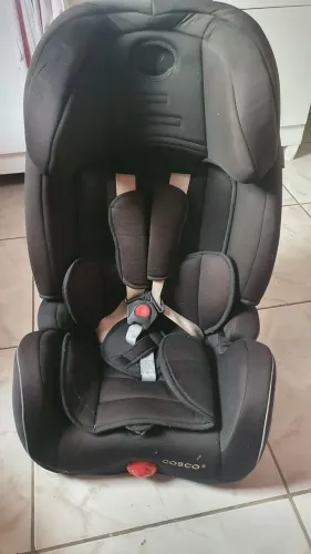 Cadeirinha Cosco 3 reclinações