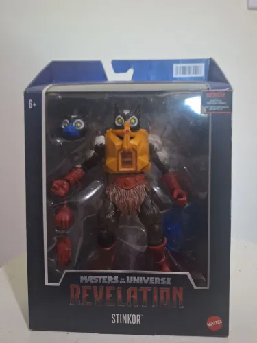 Boneco Stinkor - Masters of the Universe: Revelation