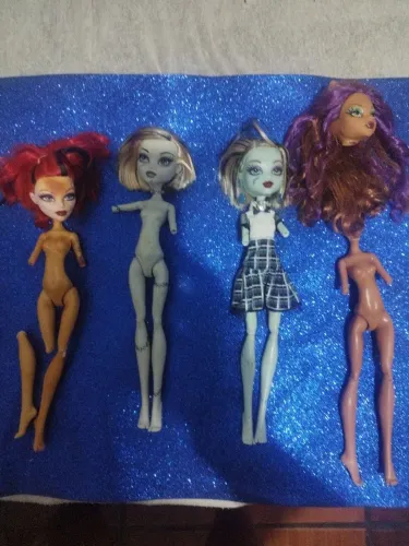  Lote SUCATAS Bonecas Monster High - Coleção