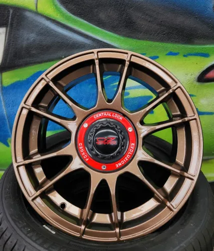 Rodas OZ Center Lock aro 15 4x100 e 4x108