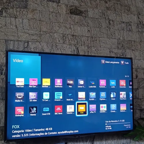 Smart TV Samsung 58 Polegadas ainda com Plástico em Volta