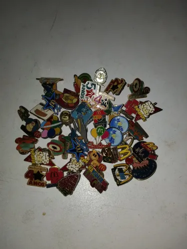 Pins McDonald's 