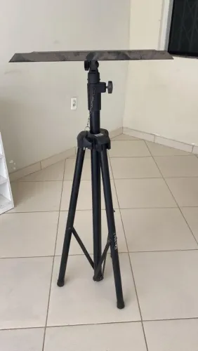 Suporte (TRIPÉ EM AÇO) VECTOR de Projetor