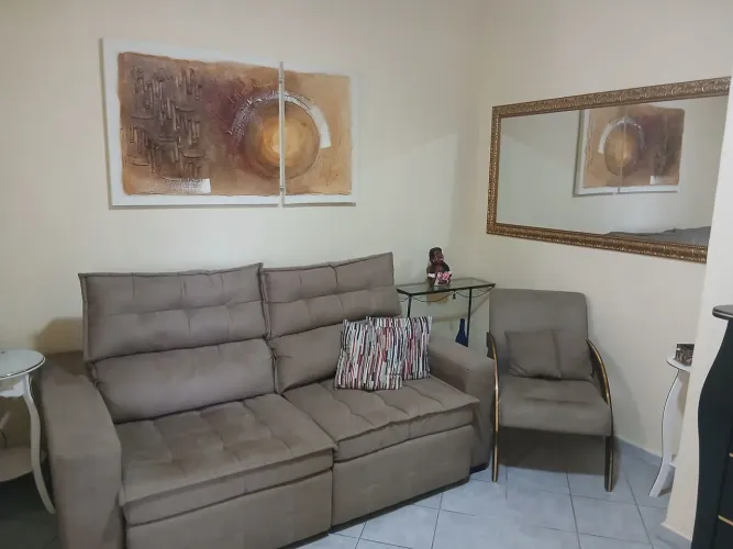 Completo  no centro 5 minutos sambódromo e Lapa 