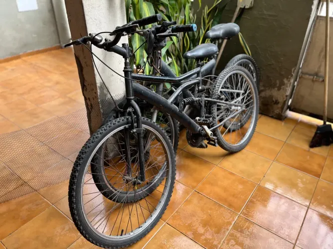 Vendo duas Bicicletas