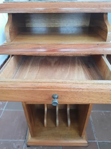 Mesa de telefone Antiga 