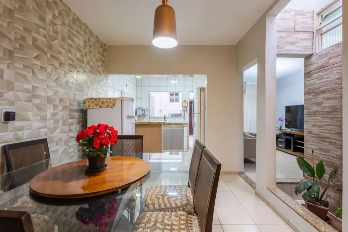 AV. Central - Casa Térrea - 3 quartos - 1 suíte