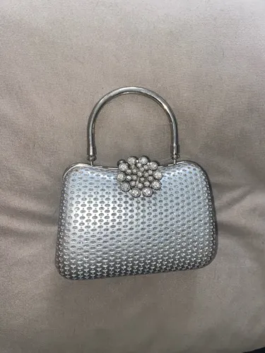 Bolsa de Mão Prateada casamento 
