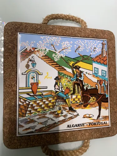 Descanso de panela ou decoração, Souvenir vindo de Portugal 