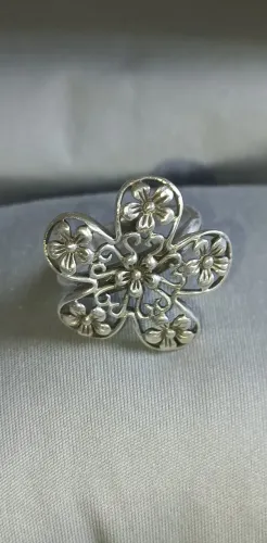 Anel flor em prata