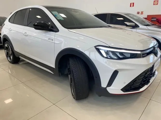 Volkswagen Nivus Highline 1.0 200 TSI Flex AUT 2025