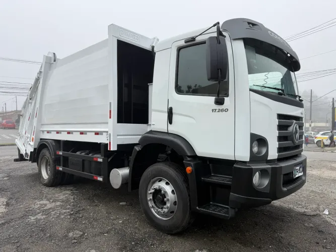 Vw 17260 2022 compactador de lixo super novo