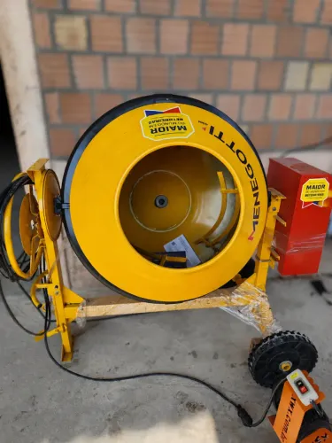 Betoneira Rental 400L Trifásica Menegotti
