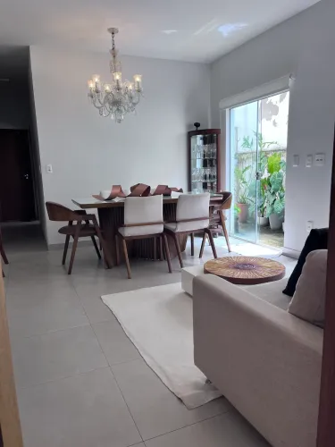 Vendo apto em Sete Lagoas no bairro Flórida divisa com bairro Iporanga área privativa