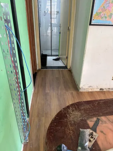 Instalador de pisos vinilicos