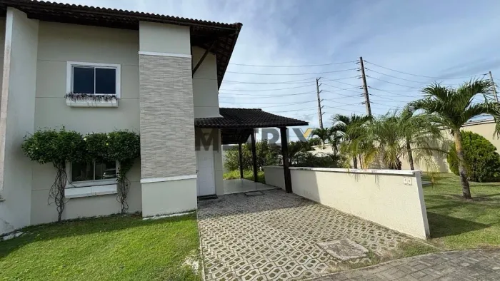 Casa com 3 dormitórios à venda, 129 m² por R$ 820.000,00 - Centro - Eusébio/CE
