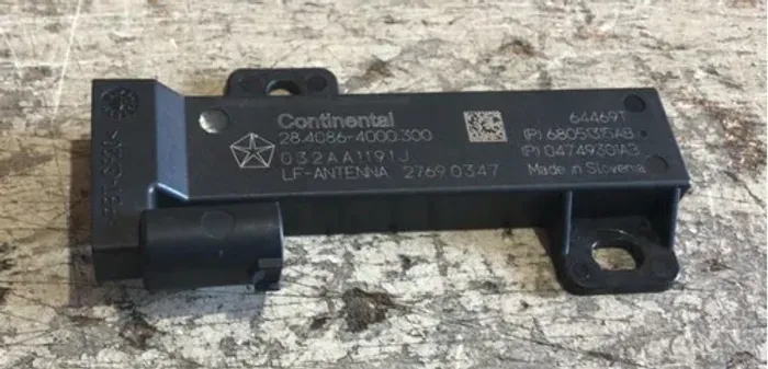 Antena Keyless Jeep Compass 2018 2019 2020 / P04749301ab Preto