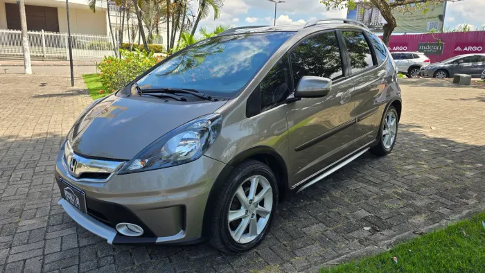 Honda Fit Twist 1.5 Flex 16V 5P Aut. 2013