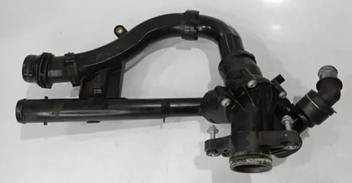 Valvula Termostatica Mercedes C180 1.6 C200 C300 2.0 2018