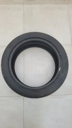 Pneu 245/45 R19 Hankook<br>245/45 R19 Kinergy