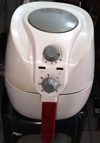 Air Fryer Cadence Multifuncional Max Fryer - 4L (Branca/Vermelha)