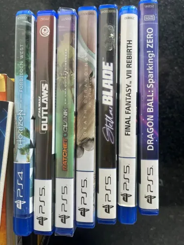 Lote com 7 jogos físicos de PS4 e PS5 - Ratchet lacrado!
