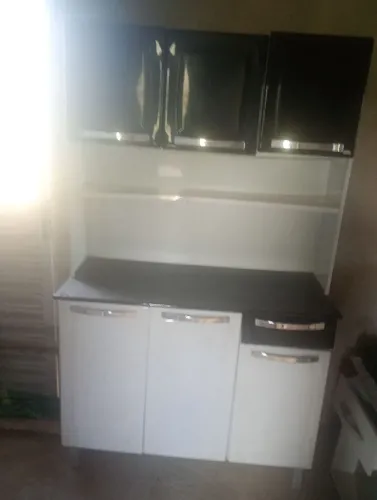 Armaria de cozinha em aço