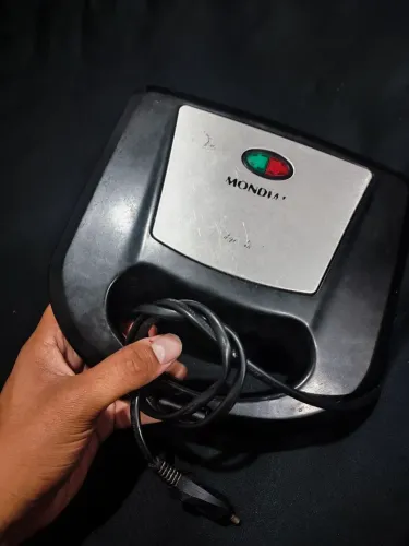 Sanduicheira 110v