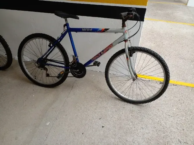 Bicicleta aro 26 18 marchas