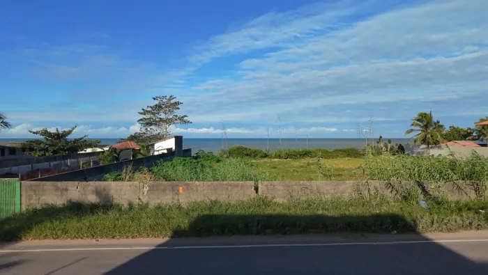 Lotes Pé na areia à Venda em Gramuté Praia Grande Fundão/ES