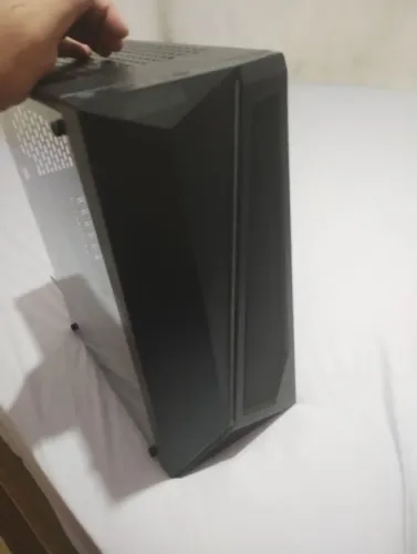 GABINETE COM CPU