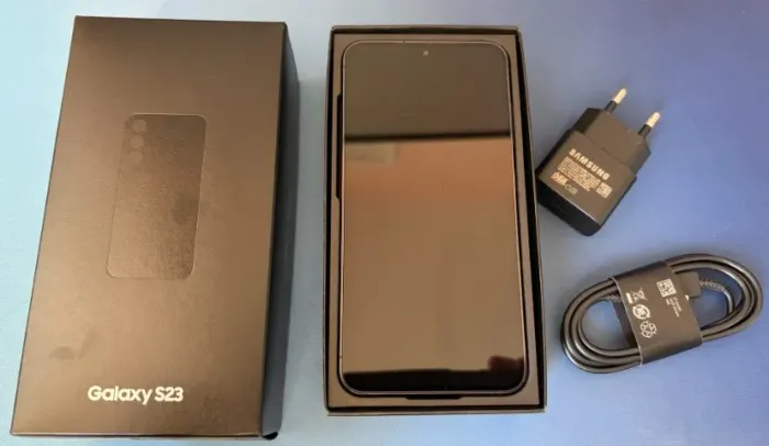 Samsung Galaxy S23 - SM?S911B/DS - 8GB RAM | 256GB - Estado de Novo