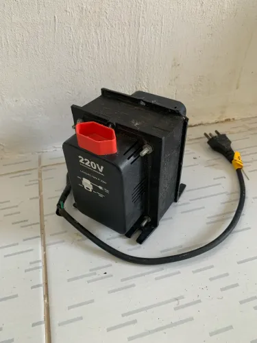 Transformador 110v / 220v