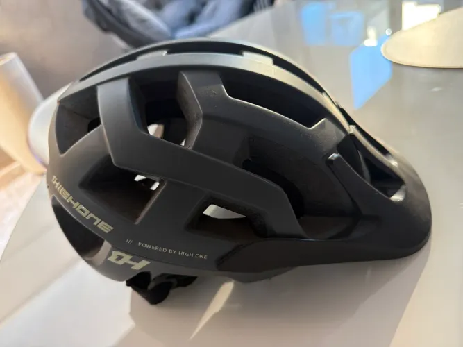 Capacete bike High One