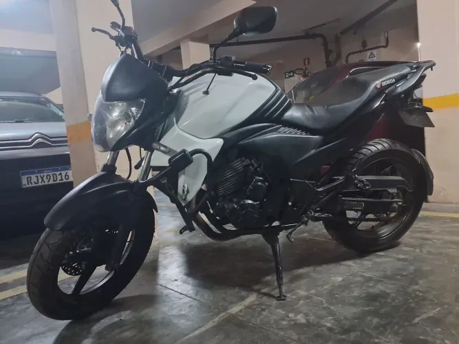Vendo CB300r 2012
