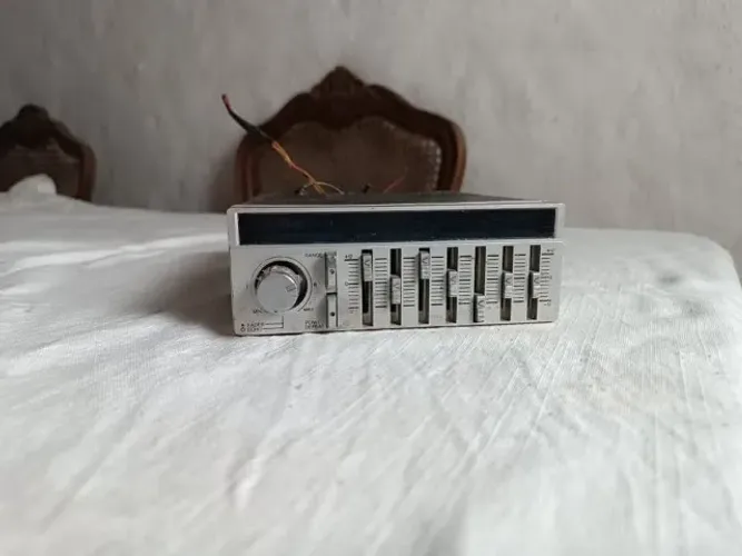 Equalizador automotivo vintage Tojo GR-300