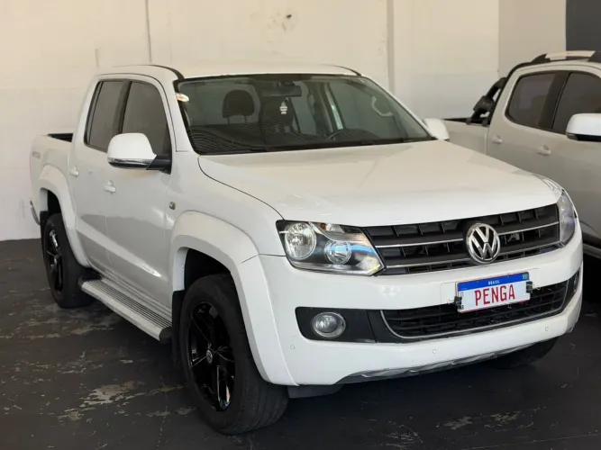 Volkswagen Amarok High.cd 2.0 16V TDI 4X4 Dies. AUT 2013