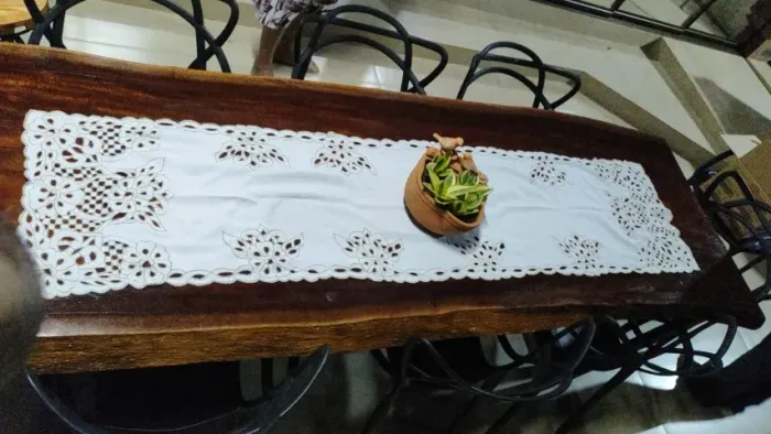 Mesa de madeira rustica