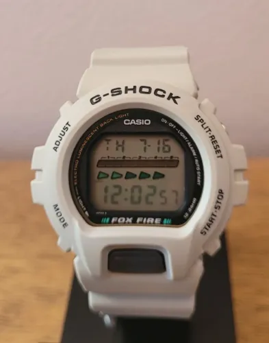Relógio DW-6630B