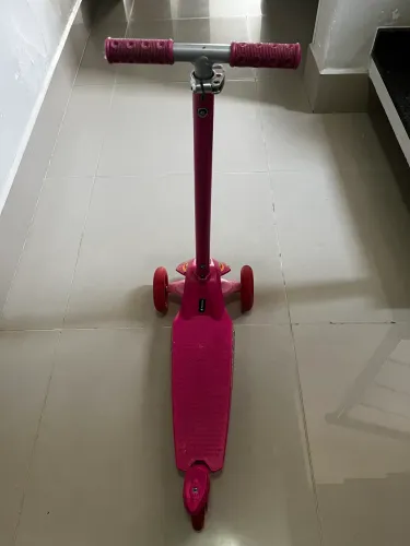 Patinete Bandeirantes - Skatenet Max LED