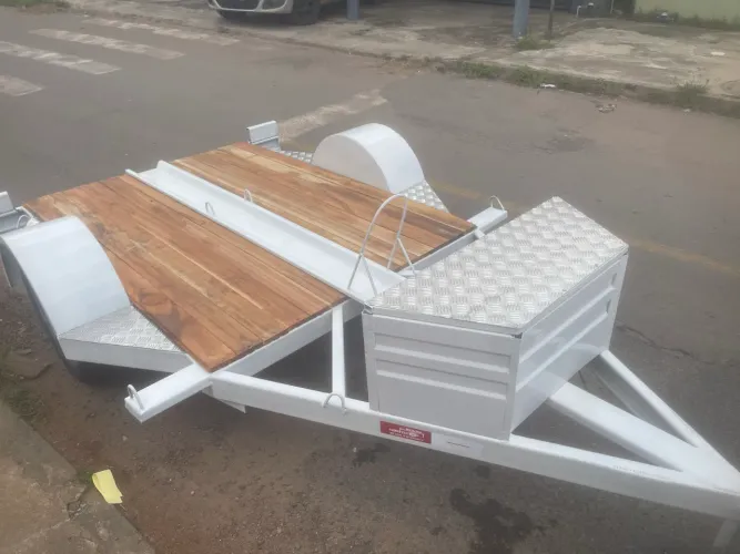Carretinha pra transportar moto