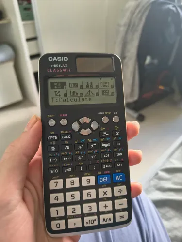 Calculadora Casio fx-991lax branca - perfeito estado