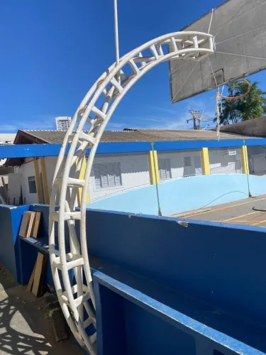 2 unidades de arco com tabela e Cesta de Basquete