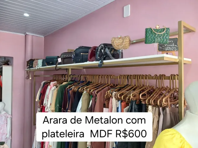 Plateias para Loja Roupas