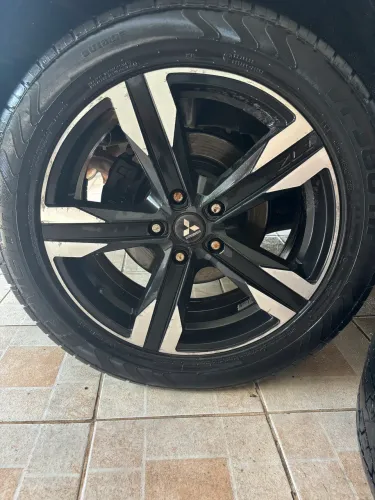 Rodas aro 18 / 5 furos 