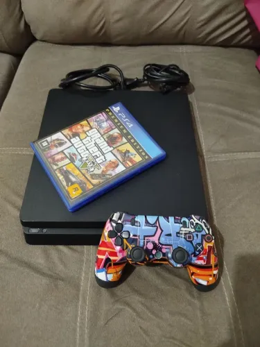 Play Station 4 Slim 1TB + 1 jogo mídia física
