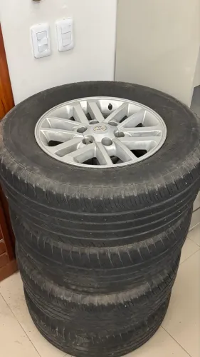 Rodas 17 originais Hilux 
