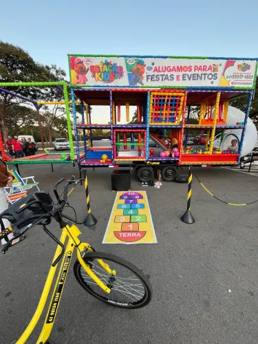 Aluguel Brinquedo para festa infantil Brinquedoteca Móvel