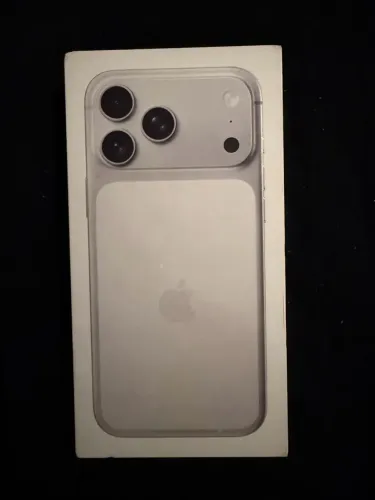 iPhone 17 pro Max 512GB